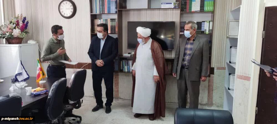 تجلیل از برگزیدگان مسابقات مهارتی دانشگاه فنی و حرفه ای شمالغرب با حضور امام جمعه میانه 3