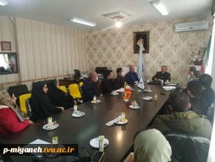 فرماندار ویژه شهرستان میانه: جامعه دانشگاهی می تواند اتاق فکر جهاد تبیین باشد 3