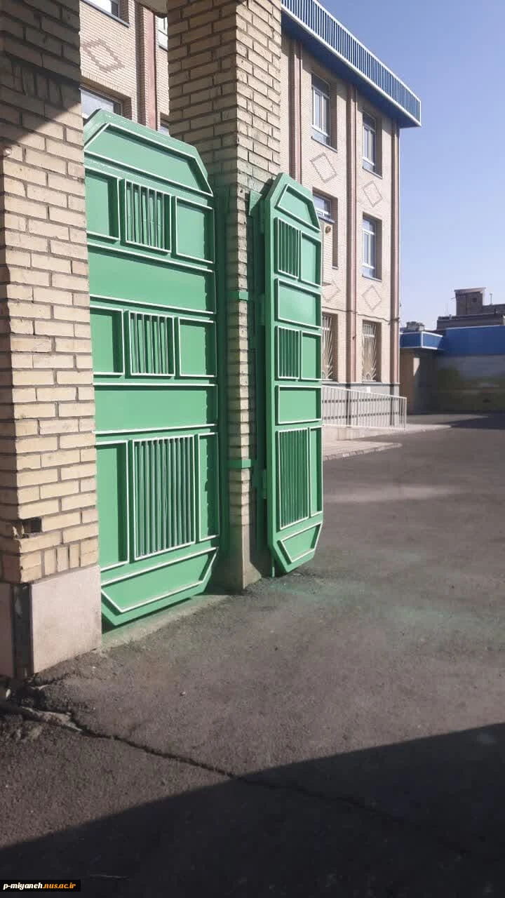 گزارشی از آماده سازی و بهسازی فضاهای آموزشی و قسمت های مختلف آموزشکده میانه در نیمسال تحصیلی جدید 12