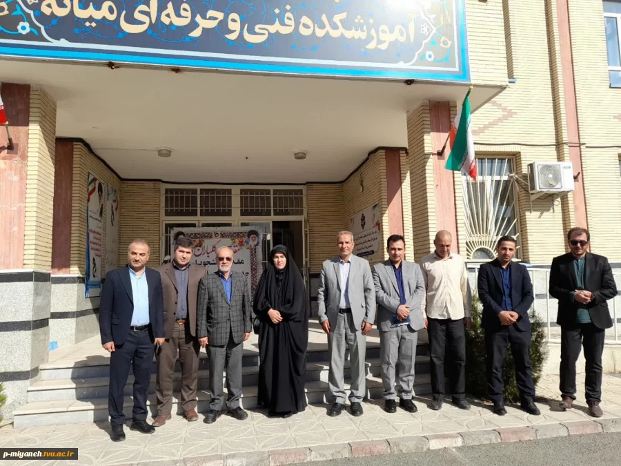 بازدید خانم دکتر عبداللهی؛نماینده مردم در مجلس شورای اسلامی از دانشگاه ملی مهارت مرکز میانه 2