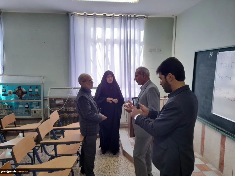 بازدید خانم دکتر عبداللهی؛نماینده مردم در مجلس شورای اسلامی از دانشگاه ملی مهارت مرکز میانه 6
